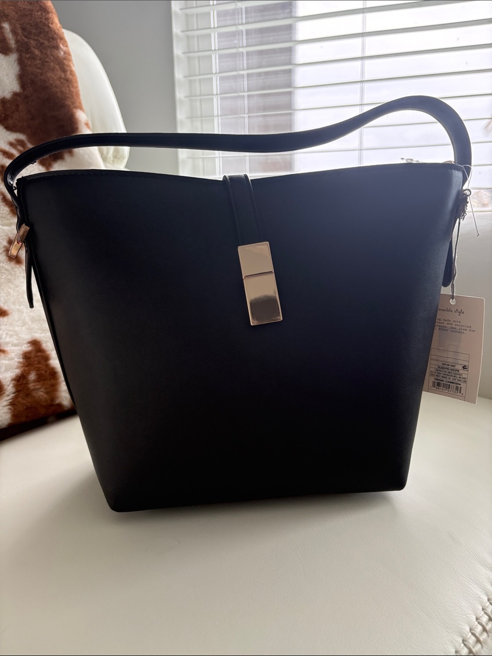 Classic Black Shoulder Tote Bag with Gold Accent